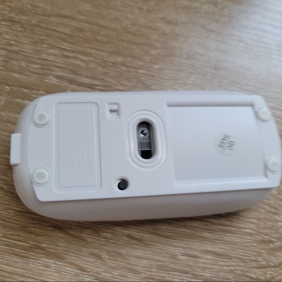 Wireless mouse - Picture 4 of 4